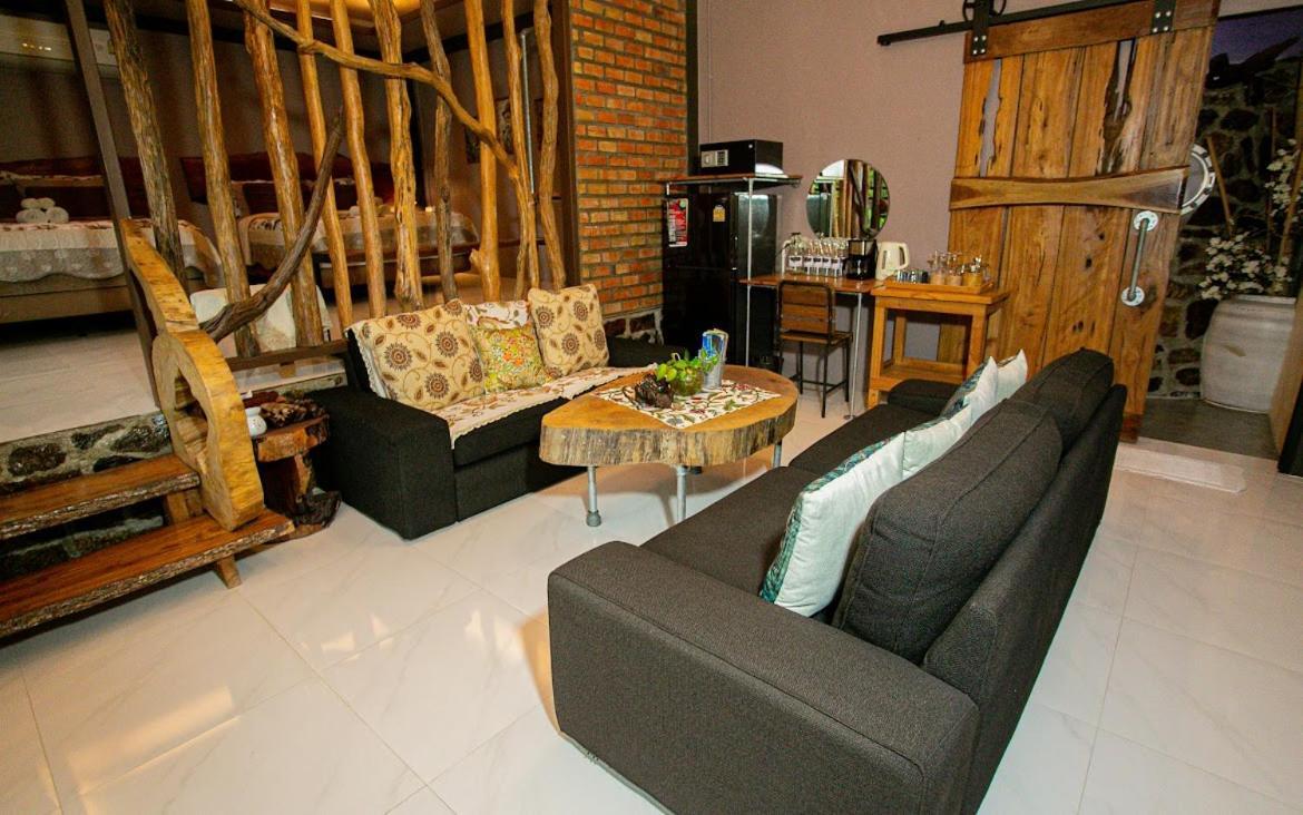 Lodge Phang Nga Boutique Exterior foto